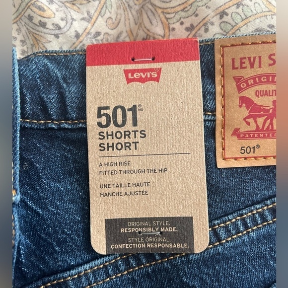LEVI’S 501 Shorts - Picture 6 of 6